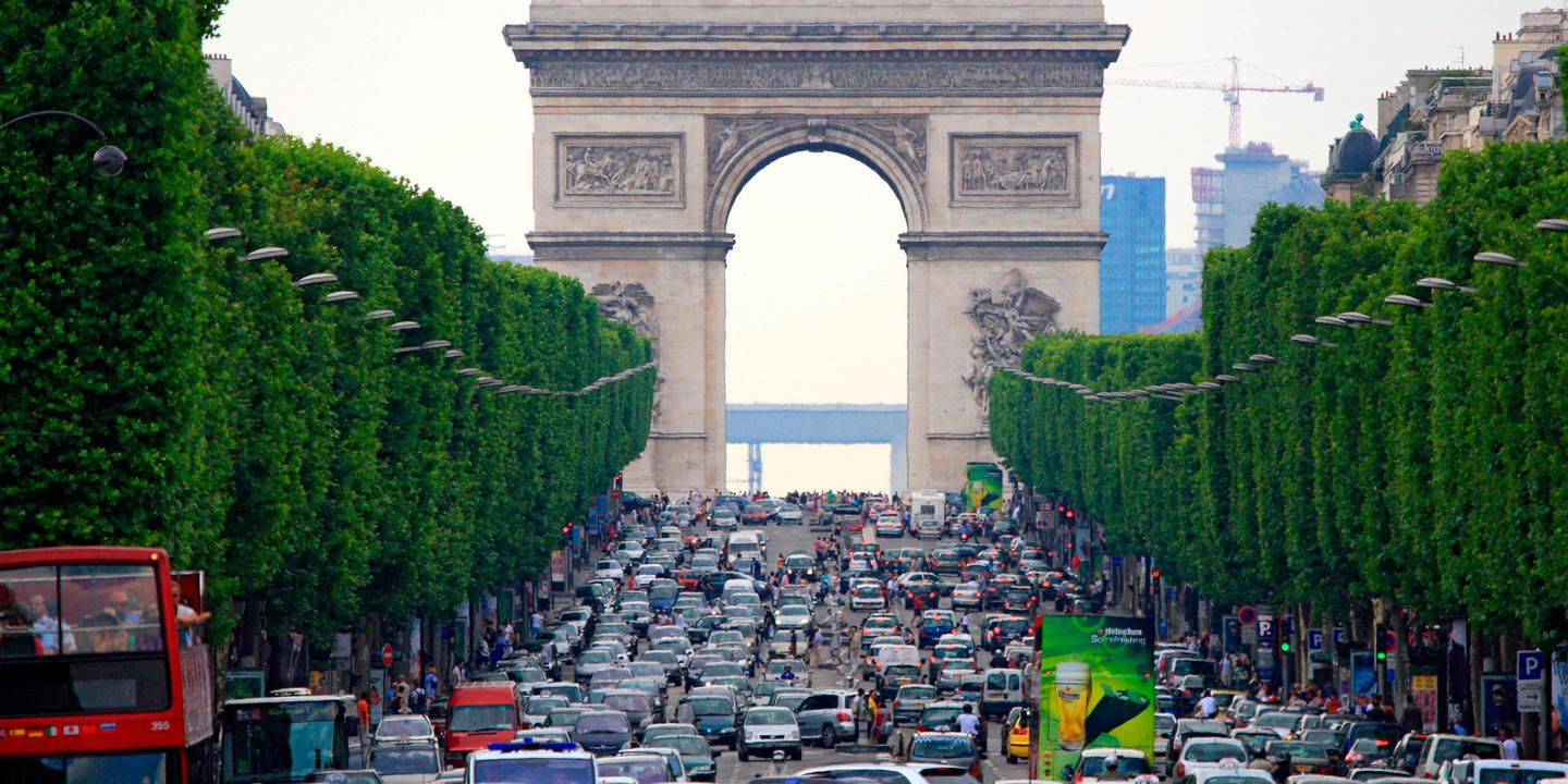 Mobilite Du Futur Paris Est Entre Los Angeles Symbole Du Tout