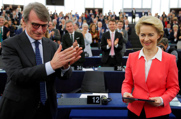 Le président du Parlement européen, David Sassoli, et Ursula von der Leyen, à Strasbourg, le 27 novembre.