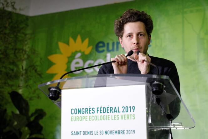 Le nouveau secrétaire national du parti Europe Ecologie-Les Verts, Julien Bayou, à Saint-Denis (Seine-Saint-Denis), le 30 novembre.