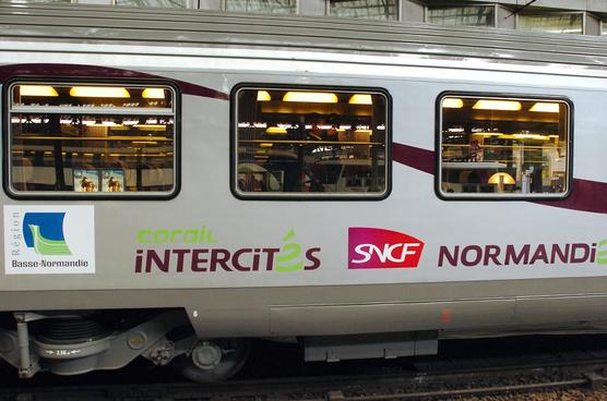 Un coche de un tren