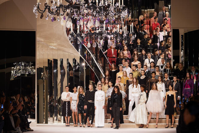 Collection métiers d’art 2019-2020 de Chanel.