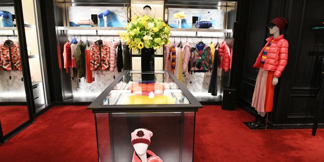 Kering aurait des visées sur les doudounes Moncler