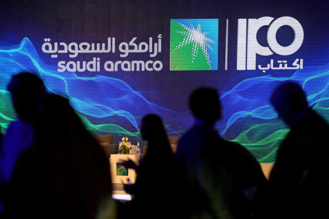 Lors d’une conférence de presse sur l’entrée en Bourse de Saudi Aramco, à Dhahran, en Arabie saoudite, le 3 novembre.