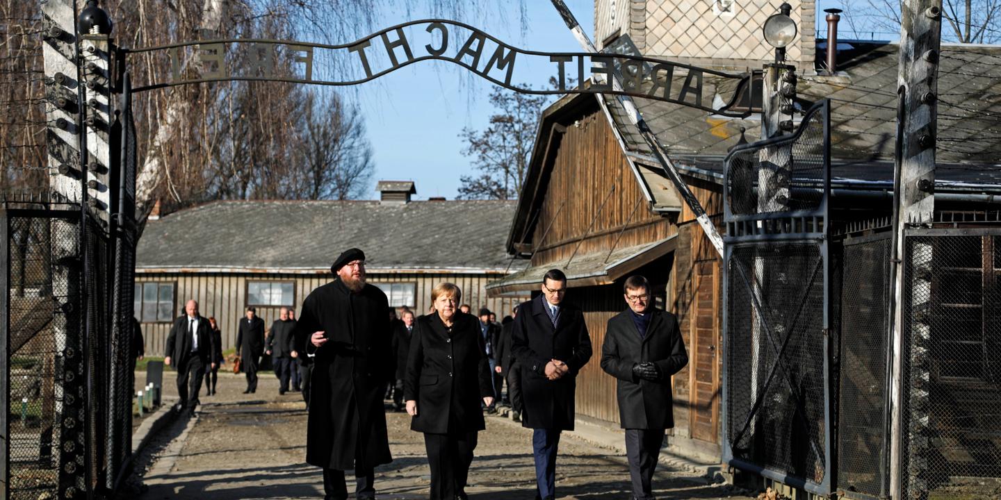 A Auschwitz pour la première fois, Merkel envoie un signal face à la montée de l’antisémitisme