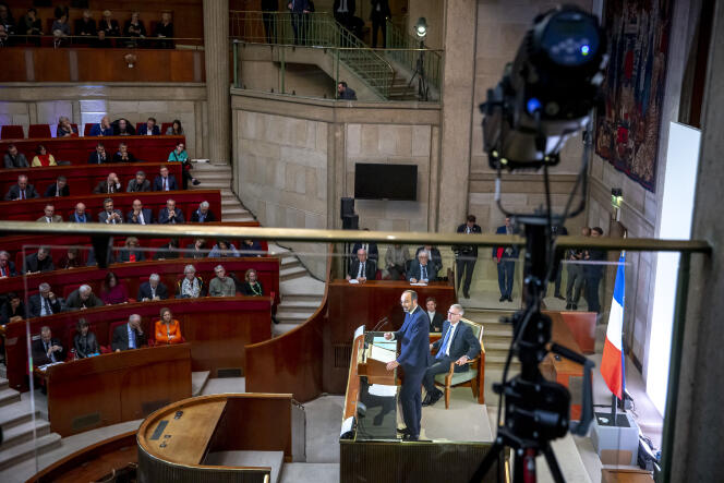 Le premier ministre, Edouard Philippe, lors de son discours dévoilant le détail de la réforme des retraites, devant le CESE, à Paris, le 11 décembre.