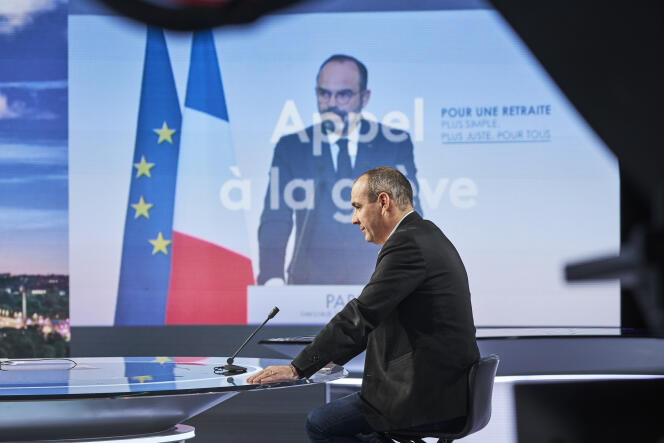 Laurent Berger, secrétaire général de la CFDT, invité du journal télévisé de France 2 pour s’exprimer sur la réforme des retraites, le 11 décembre.
