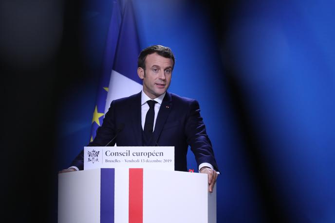 Algérie : Emmanuel Macron « prend note » de l’élection d ...
