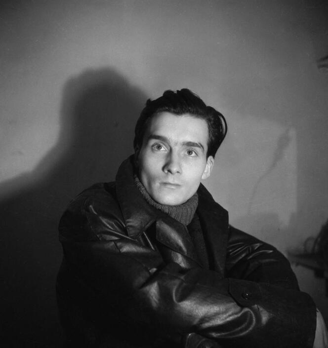 Michel Bouquet, in December 1946.