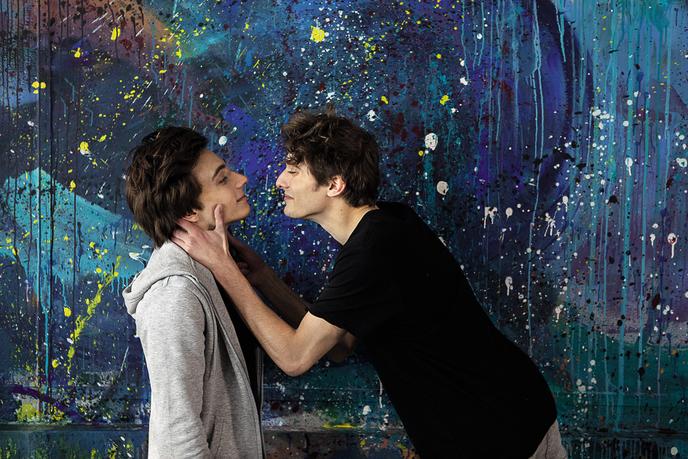 Ados Lgbtq Dans Les Series Un Retard Qui Commence A Etre Comble