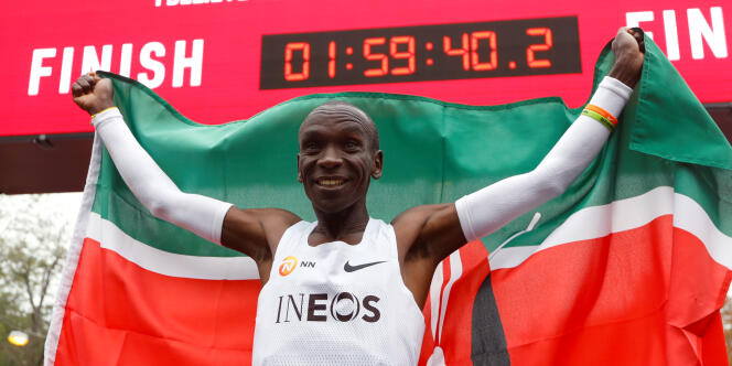 Le marathonien kényan Eliud Kipchoge à Vienne, le 12 octobre 2019, où il a fait tomber la barre mythique des 2 heures pour un record non homologué.