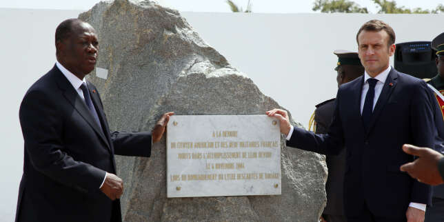 En Côte d'Ivoire, Emmanuel Macron et Alassane Ouattara rendent hommage aux soldats français tués à Bouaké en 2004