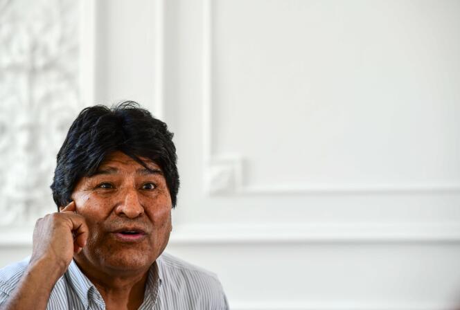 L’ex-président bolivien, Evo Morales, durant l’interview accordée à l’Agence France-Presse à Buenos Aires, le 24 décembre.