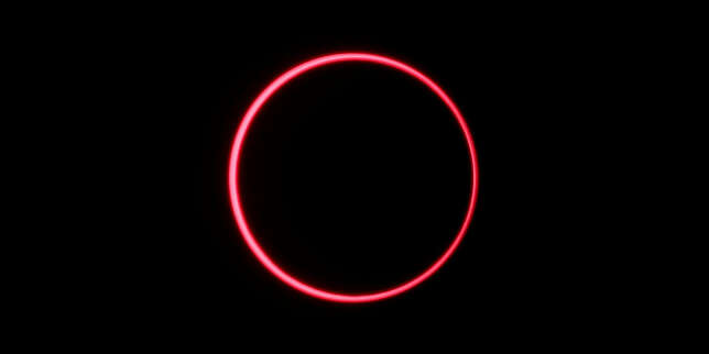 EN IMAGES -  Une rare éclipse solaire " cercle de feu " visible en Asie. " Cela ne dure que deux minutes mais c’est si intense que l’on en parle avec sa famille et ses amis pendant plusieurs mois " https://www.lemonde.fr/sciences/article/2019/
