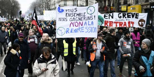 Retraites : plusieurs manifestations attendues, légère amélioration du trafic SNCF