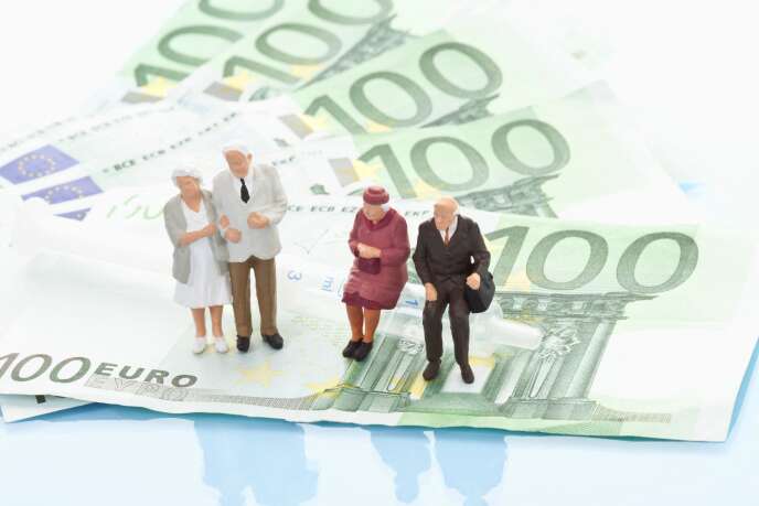 « Qu’est-ce que cette promesse de 1 000 euros quand le minimum vieillesse au 1er janvier 2020 est déjà de 903 euros et qu’il ne sera pas loin de quatre chiffres en 2022 ? »
