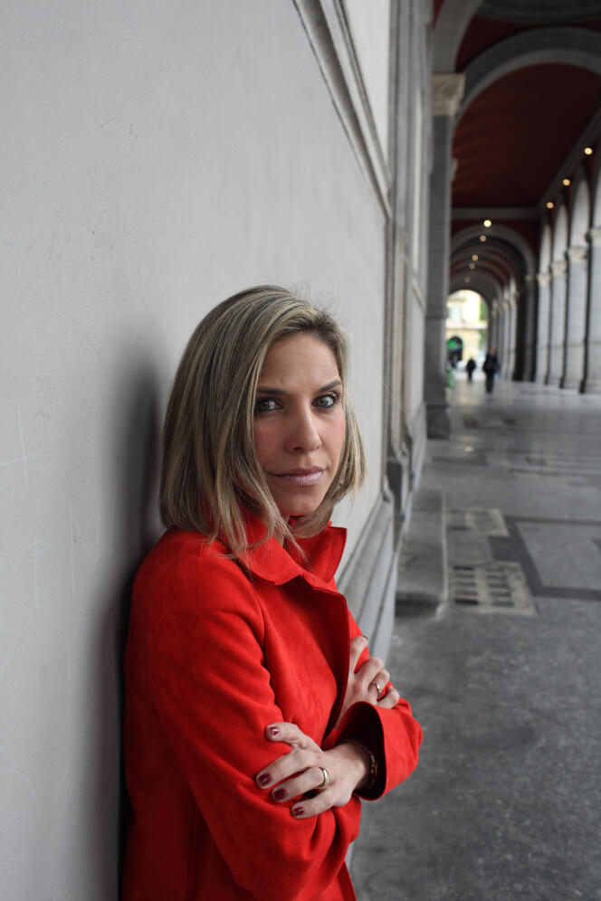 L’écrivaine Karina Sainz Borgo, à Turin, en mai 2019.