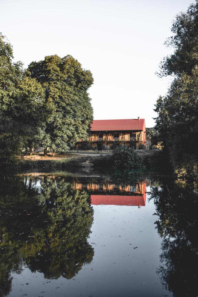 L’hôtel Le Barn, en vallée de Chevreuse, à 45mn de Paris.