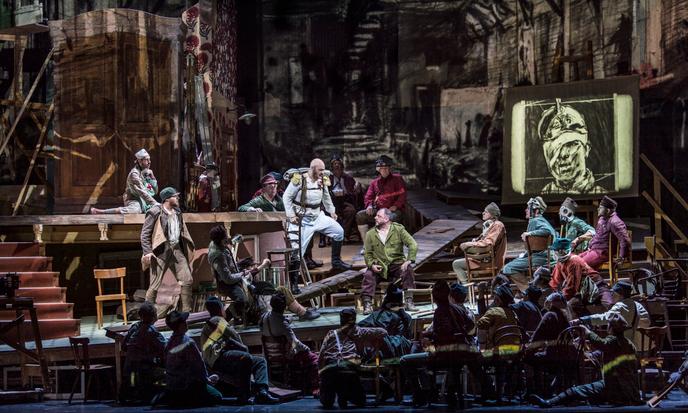 Ce « Wozzeck » est mis en scène par William Kentridge.