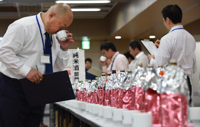 Concours de saké, à Tokyo, en mai 2016.