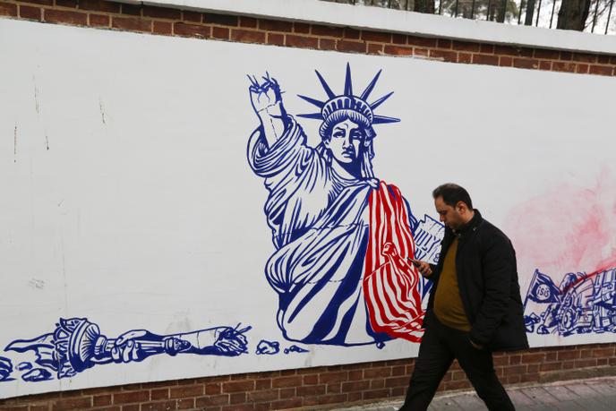 Un graffiti anti-américain à Tehran, en Iran, le 4 janvier.