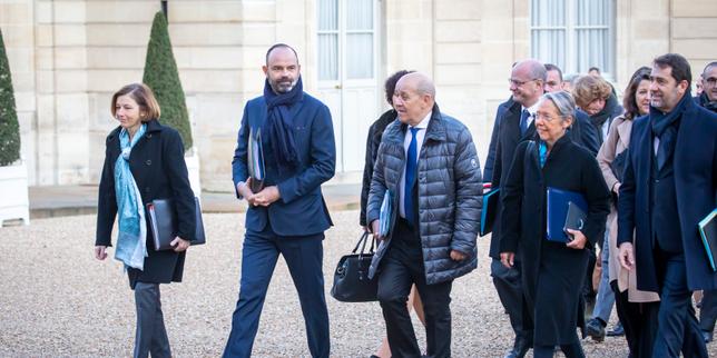 Retraites : Edouard Philippe n'est « fermé sur aucune modalité » concernant l'âge pivot