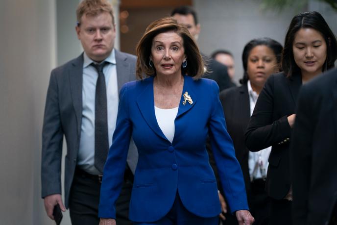 Nancy Pelosi, la présidente démocrate de la Chambre des représentants, à son arrivée au Capitole de Washington, mercredi 8 janvier.
