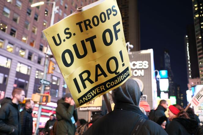 Manifestation contre le conflit militaire avec l’Iran, à Times Square, à New York, le 8 janvier.