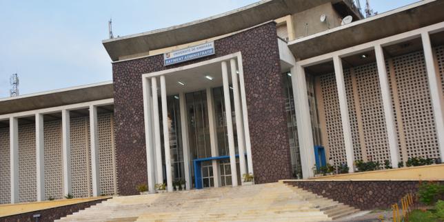 L'Université de Kinshasa fermée après le lynchage d'un policier lors de manifestations