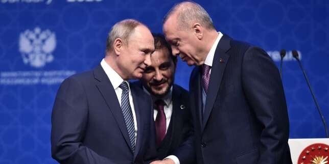 A Istanbul, Recep Tayyip Erdogan et Vladimir Poutine se posent en gendarmes du monde
