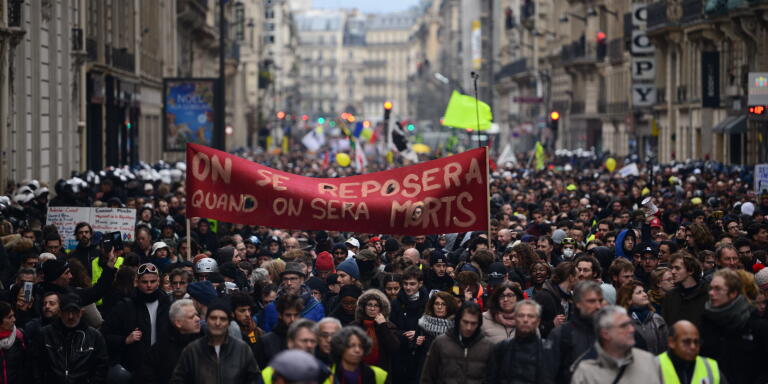 Manifestation contre la reforme des retraites à Paris le 9 janvier