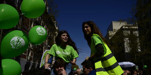 En Espagne, relance du débat sur l'avortement des mineures de 16 ans sans l'avis de leurs parents