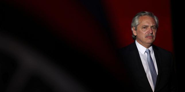 En Argentine, le président Alberto Fernandez a suivi une formation sur l'égalité de genre