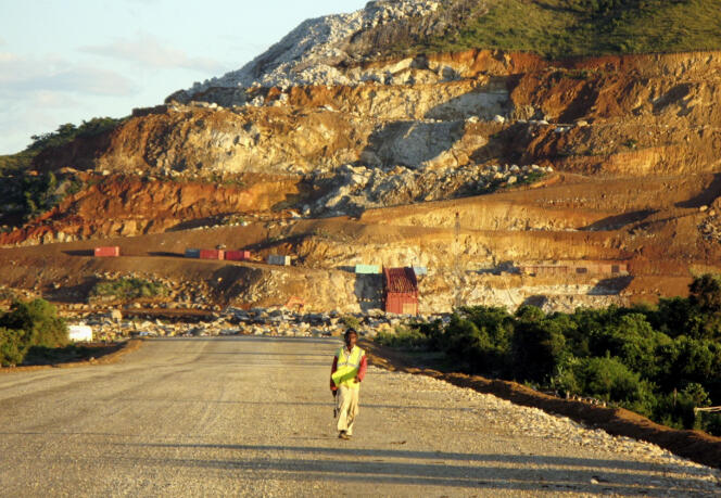 Une mine de l’entreprise Rio Tinto à Tolagnaro, sur la côte sud-est de Madagascar, en avril 2007.