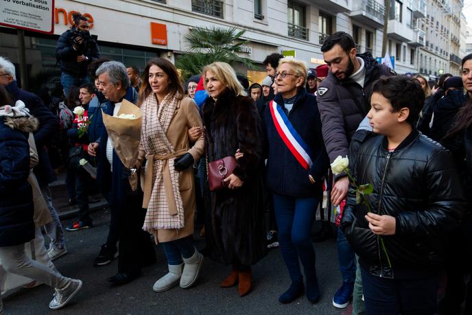 Julie Perret De Quoi Est Elle Morte Mort Sa Fille Pierre Perret Julie Perret : Le drame de la mort de sa