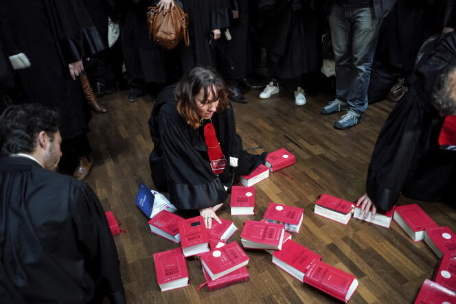 Des avocats en grève à Lyon, le 13 janvier.