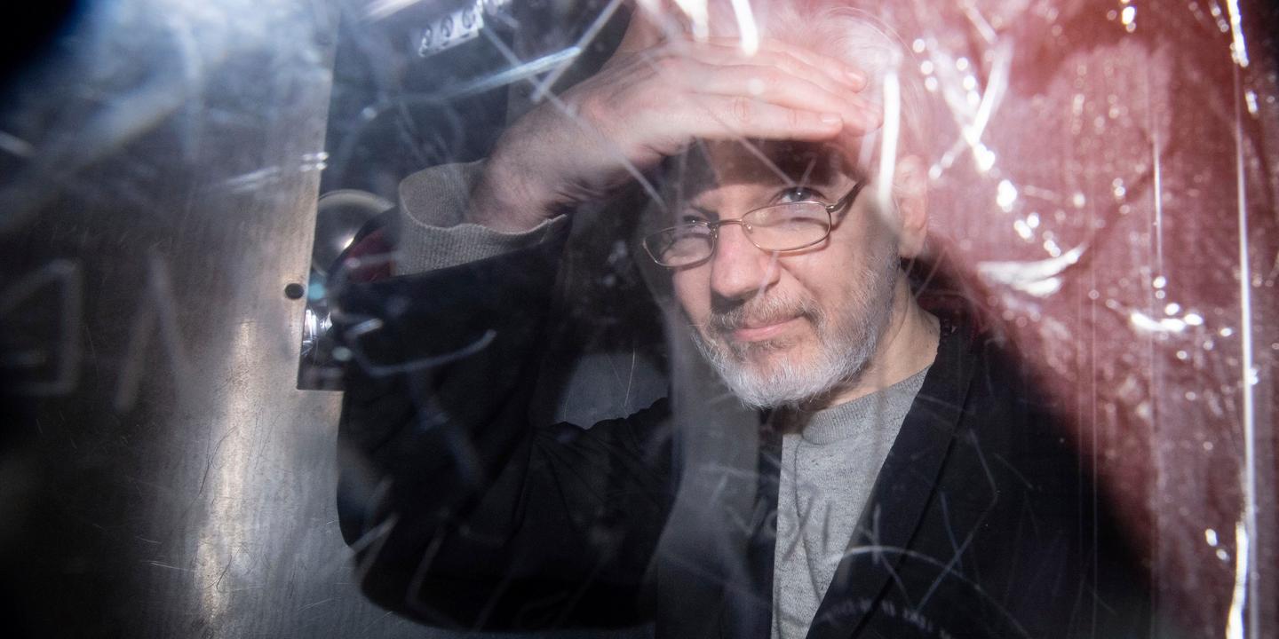 En prison, Julian Assange prépare tant bien que mal son procès en extradition