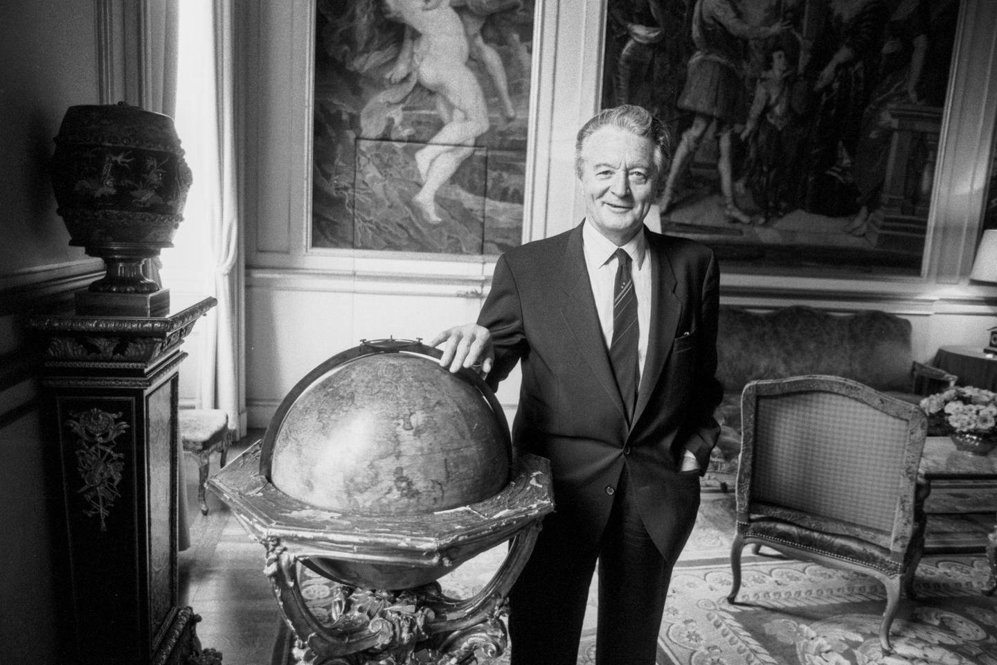 Roland Dumas, former French foreign affairs minister and Constitutional Council president, has died