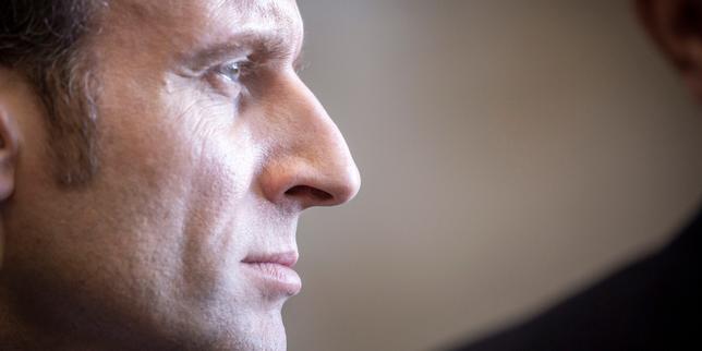 Violences policières : Macron veut des « propositions » pour « améliorer la déontologie »