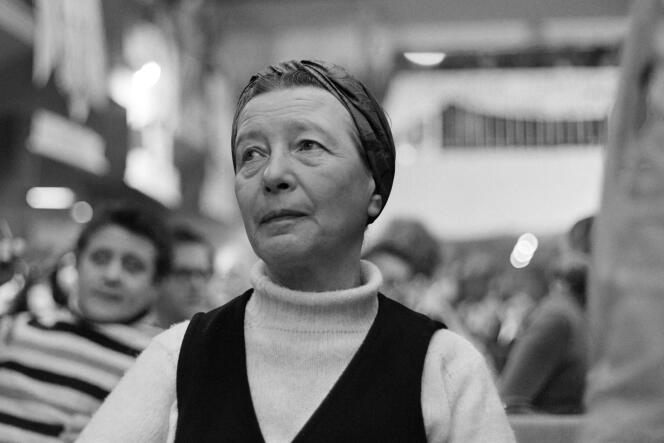 Simone de Beauvoir en décembre 1970.