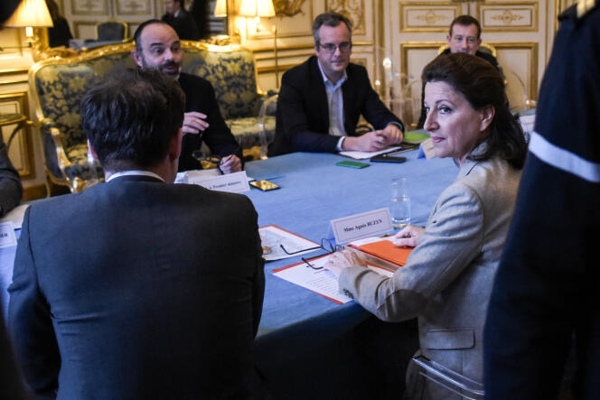 La ministre de la santé Agnès Buzyn en réunion à Matignon, le 26 janvier 2020.