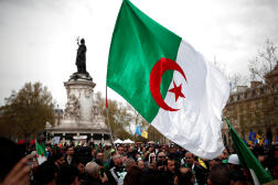Manifestation d’Algériens vivant en France en soutien au mouvement de contestation du Hirak, le 7 avril 2019, à Paris.