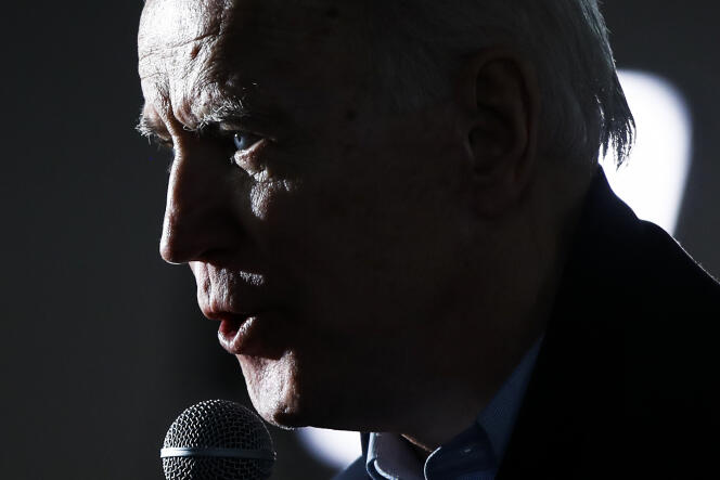 Le candidat à la primaire démocrate américaine, Joe Biden, à Clinton (Iowa), le 28 janvier 2020.