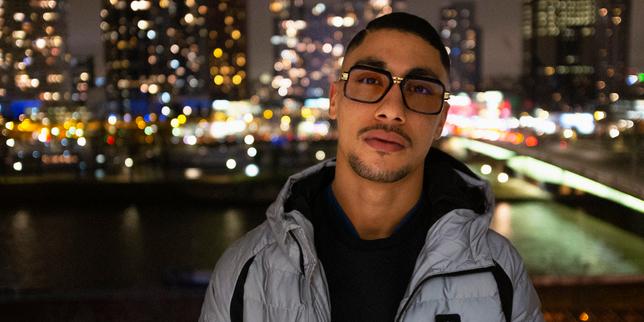Musique : Maes, marié à la « street »