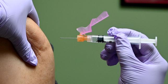 Faites plutôt vacciner vos amis, c'est mathématique !