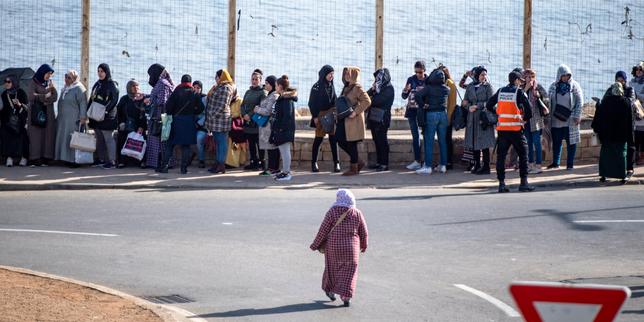 Sans les « femmes-mulets », l'économie entre le Maroc et Ceuta tourne au ralenti