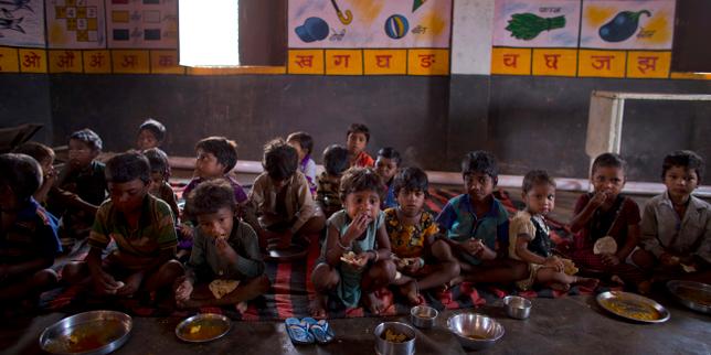 En Inde, la religion s'invite dans l'assiette des écoliers