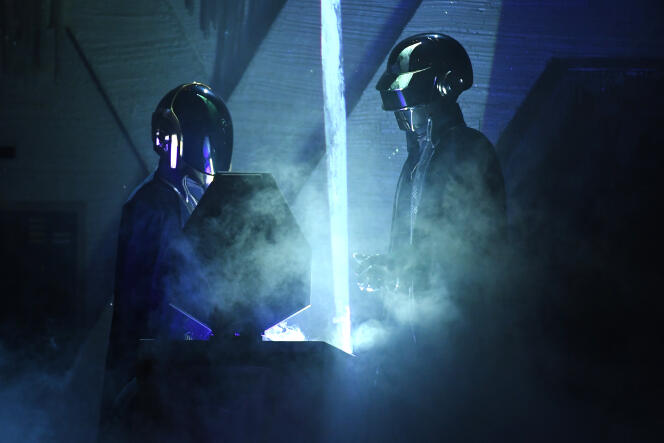 Daft Punk sur scène lors des Grammy Awards à Los Angeles (Californie), en février 2017.