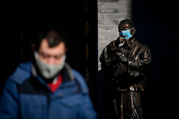 Dans une rue de Pékin, le 4 février.