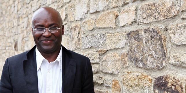 Achille Mbembe dénonce le « brutalisme » du libéralisme