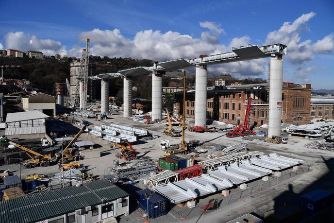 Le Pont De Genes Un Chantier Au Pas De Course